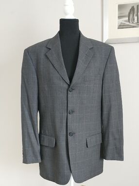 Versini Classic Gray Wool Windowpane Men's Blazer. SIZE 39R